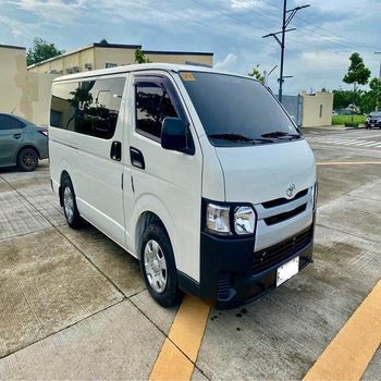 Durable Toyota Hiace High Quality Wholesale Price Commercial Transport Solution Comfortable Interior Performance - Smart Agri GmbH - Germany