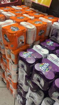 Fast Delivery Japan Imported Fanta Orange Juice Flavored Carbonated Beverage Large Can from PLANETE COMMERCE Fast Delivery Japan Imported Fanta Orange Juice Flavored Carbonated Beverage Large Can - PLANETE COMMERCE - France