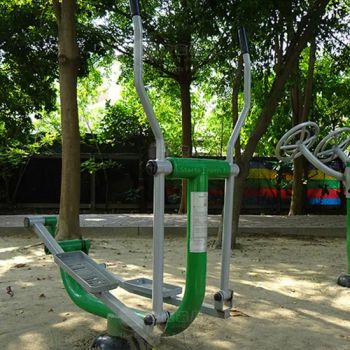 Outdoor Fitness Gym Equipment of Elliptical Cross Trainer Origin China Material Steel Type Endurance Brand Guiyuxing Dimension - Sanhe City Guiyuxing Sporting Goods Co., Ltd. - China