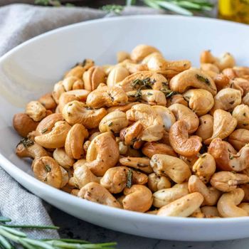Organic Fresh Cashew Nuts W320-W240-W180 Style Natural Nut Kernels From USA Premium - AGRONOVA - United States