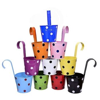customized metal planter railing planter pot latest design handicraft top quality piece and home decorate item - HADIYA NOOR HANDICRAFTS - India