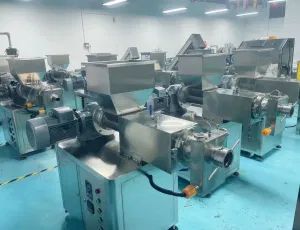 Professional Supply Plodder Machine for Bar Soap Soap Mixing Machine Machine Soap Making for Sale for Daily Chemical - Guangzhou Huichuang Machinery Equipment Co., Ltd - China