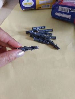 For Hang Screw Or Attach Objects Plastic Wall Plug, Diameter: More than 30 mm - Durga Enterprises - India