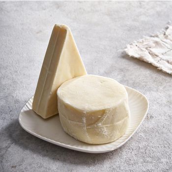 Fresh Kashkava Cheese bulk quantity cheap price shipment ready - Mutlu Et Mustafa - France