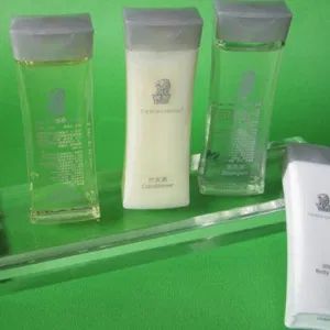 Hose Travel Bottle Shampoo Detergent Body Wash Skin Care Cosmetics Cleanser Squeeze Type Empty Bottle 02 - Yangzhou Aplus Amenities International Co., Ltd. - China