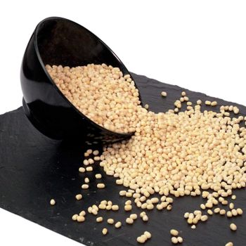 White Urad Dal Rich Protein Pulse Crop With Uniform Texture For Bulk Shipment And Private Brand Packaging from TOSOH INTERNATIONAL White Urad Dal Rich Protein Pulse Crop With Uniform Texture For Bulk Shipment And Private Brand Packaging - TOSOH INTERNATIONAL - South Africa