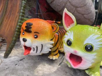 Outdoor Playground Life Size Amusement Dinosaur Ride Origin China Condition New Age 3-18 Years Trademark SOLID HS Code - HENAN SOLID INDUSTRY CO., LTD. - China
