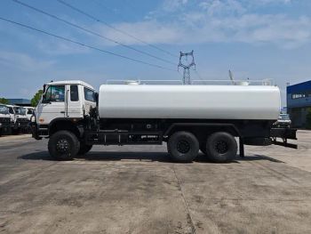 Top Quality Dongfeng 6X6 6wd 20000L Water Truck for Transportation The Industrial and Drinking Water - CLW AUTOMOBILE GROUP CO.,LTD. - China