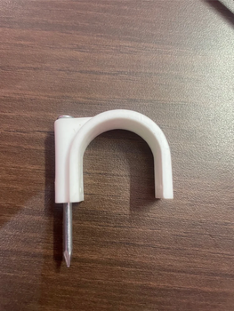 PVC White Nylon Wire Clip 25 Mm, Packaging Size: 100 pieces/packet - Industrial Engineering Solution Co. - India