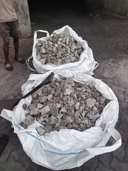 FERRO CHROME Silicon Content 3% Max Carbon Content 8.5% Max Sulfur Content 0.05% Max Phosphorus Content 0.04% Max Chromium Content 60% Min; 61% Max - vedalen commodities - India