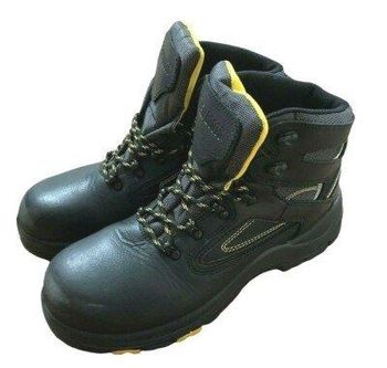Second Hand Safety Shoes With Steel Toe Cap Industrial Used Work Shoes Wholesale High Quality Shoes - HELBER AGRO PRODUCT COMPANY LTD - Kenya