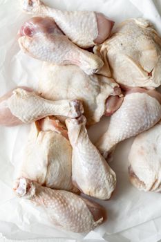 Frozen Skinless Chicken Thighs 1.4 - 2.2 lbs/Chicken Wings, Discount Price 1.5 - 2 lbs,Chicken Drumsticks - PLANETE COMMERCE - France