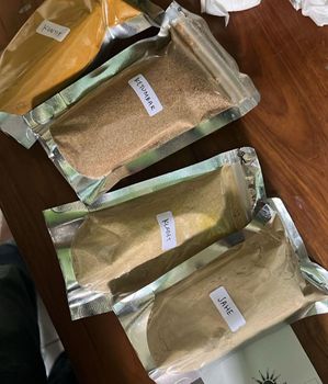 CINNAMON Origin Indonesia Features Organic Taste Sweet-spicy Form Rolled Stick Or Powder Color Light Brown To Dark Brown - Pt. Nusantara Global Exportindo - Indonesia