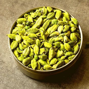 Fresh Green Cardamom Beans Whole Cardamom Selection For Exporting To Global Markets With Exceptional Fragrance - THE GREEN INTERNATIONAL LIMITED - Tanzania