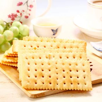 New Products Saltine Soda Cracker Biscuits Low Sugar Healthy Soda Saltine Cracker - Beijing Meidan Food Co., Ltd. - China