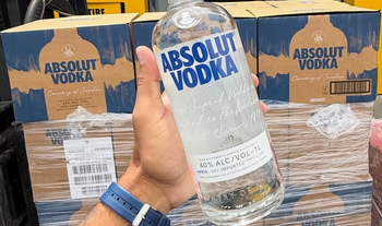 ORIGINAL Absolut Flavored Vodka 1 LITER GLASS BOTTLE Raspberry, Peach, Berry Açaí, Watermelon & Mango SALE - Sosa Merchant Solutions - Austria