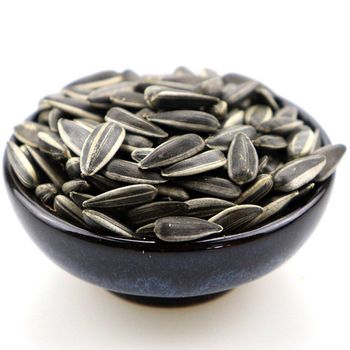 Organic Sunflower Seeds Raw Dried Premium Grade With Customized Packing at Factory Price from AK.BOLO MEDIK LTD Organic Sunflower Seeds Raw Dried Premium Grade With Customized Packing at Factory Price - AK.BOLO MEDIK LTD - Thailand