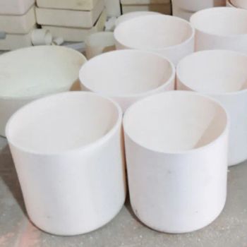 Laboratory Heating Equipment Available 99% Ceramic Crucible Al2O3 Corundum Crucible - Zibo Jucos Co., Ltd. - China
