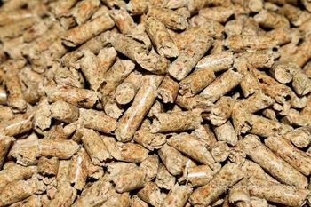 Natural Hardwood Wood Pellets With Low Ash Content And High Combustion Power For Heating And Boilers from Smart Agri GmbH Natural Hardwood Wood Pellets With Low Ash Content And High Combustion Power For Heating And Boilers - Smart Agri GmbH - Germany