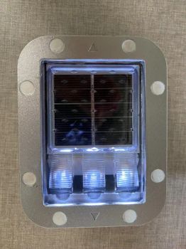 Traffic Roadsafe Underground 3PCS LED Solar Road Stud Solar Powered Outdoor Light - Beijing Roadsafe Technology Co., Ltd. - China