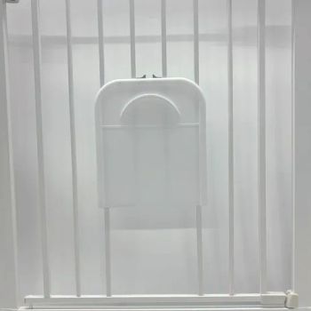 Little Dog Gate to Step Over Retractable Puppy Gate for Stairs Indoor - Anhui Talent Baby Products Co., Ltd. - China