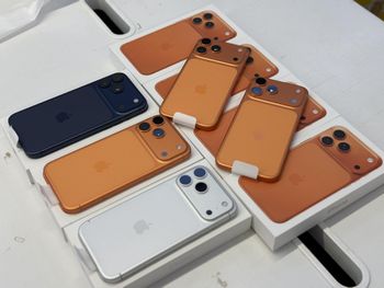 Apple iPhone 17 Pro Max 2TB Cost  €600 - First - United States