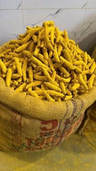 DOUBLE POLISHED TURMERIC FINGER - Siva Agro Goods - India