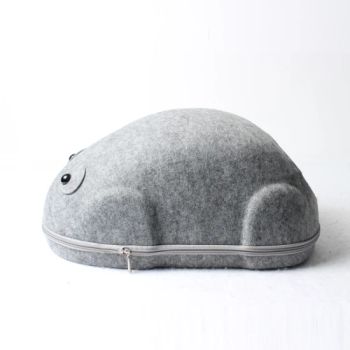 High Quality Eco-Friendly 100% Felt Igloo Shaped Extra Large Dog House in Grey - Jiangmen Pengjiang Kedong Electric Technology Co., Ltd. - China