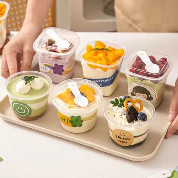 Clear Custard Cake Baked Goods Blister Dessert Packaging Round Cup with Spoon - Wuhan Ecopak Technology Co., Ltd - China