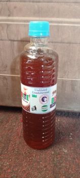 Bee Honey Origin Nigeria Packaging 1kg Pet - Likky-Yummy Ventures  - Nigeria