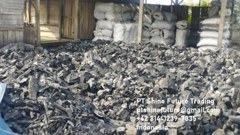Premium Hardwood Lump Charcoal for Export | BBQ & Restaurant Grade | Low Ash, High Carbon, Long Burning from PT SHINE FUTURE TRADING Premium Hardwood Lump Charcoal for Export | BBQ & Restaurant Grade | Low Ash, High Carbon, Long Burning - PT SHINE FUTURE TRADING - Indonesia