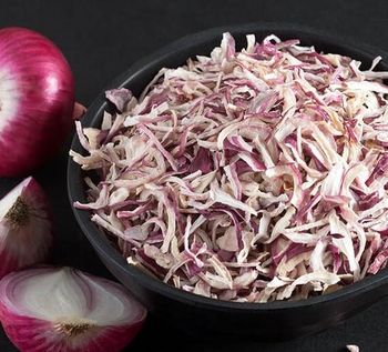 Dehydrated Onion flakes - FOURTEEN FOODS PVT .LTD - India