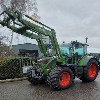Powerful Fendt 513 Vario Tractor with for Engine Gear Drive 4WD High Productivity for Maximum Heavy Draft Power from Smart Agri GmbH Powerful Fendt 513 Vario Tractor with for Engine Gear Drive 4WD High Productivity for Maximum Heavy Draft Power - Smart Agri GmbH - Germany