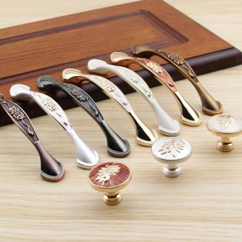 Hardware Zinc Alloy Furniture Handles & Pulls for Window/Door/Bathroom - Hangzhou Happyfull Import & Export Co., Ltd. - China