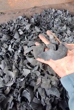Coconut Shell Charcoal from KARBONÉ HIGH CHARCOAL INDONESIA Coconut Shell Charcoal - KARBONÉ HIGH CHARCOAL INDONESIA - Indonesia