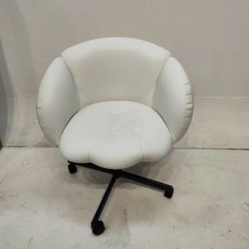 Hotel Furniture Office Chair Function Chair Desk Chair Rotate Armchairs - Dongguan Yijla Element Furniture Co., Ltd. - China