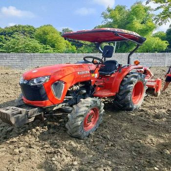 High Performance Kubota L4018 Tractor With Durable Transmission And Smooth Hydraulic Power Steering from Smart Agri GmbH High Performance Kubota L4018 Tractor With Durable Transmission And Smooth Hydraulic Power Steering - Smart Agri GmbH - Germany