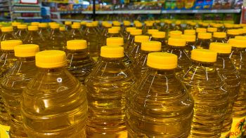 Palm oil 1L, 2L, 3L, 5L to 25L Shortening Refined Vegetable Cooking Red Palm Acid Oil Bulk Price Sale Red palm oil - AGRONOVA - United States
