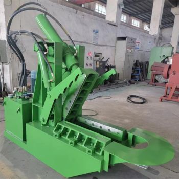 High Quality Tire Cutter / Waste Tyre Rubber Recycling Machines - Shandong Auchi Machinery Co., Ltd. - China