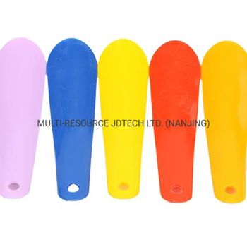 Colorful Short Shoehorn, Men Women Children Shoe Lifter Help Wear Shoes Plastic Shoe Horn Customized Logo - Multi-Resource Jdtech Ltd. (Nanjing) - China