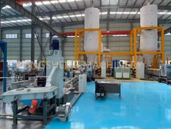 Waste Pet Bottles Films Plastic Recycling Pelletizing/Granulator/Flakes Scrap Crushing Washing Line/Machine - Zhangjiagang Rongsheng Machinery Co., Ltd - China