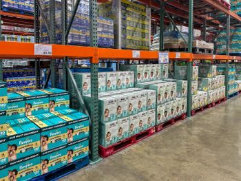 Pampers Baby Dry - Swaddlers Diaper, Little Movers DiapersSize 1-N, 250 Count, Absorbent Disposable Infant Diaper - ELECTRONICS AND GOODS LTD - United Kingdom