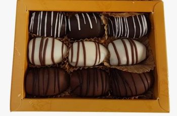 Chocolate Dates from ITS DIREKT HUB FZC Chocolate Dates - ITS DIREKT HUB FZC - United Arab Emirates