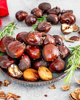 Wholesale Bulk Fresh Chestnuts Supplier from Mutlu Et Mustafa Wholesale Bulk Fresh Chestnuts Supplier - Mutlu Et Mustafa - France
