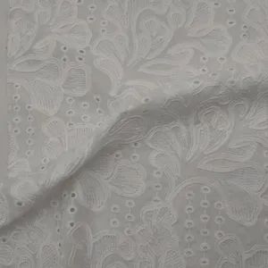 Advanced Top Fashion 100%Cotton Lace Eyelet String Embroidery Fabric for Women Skirt Dress Apparel Garment Fabric - Shaoxing Keqiao Yansang Textile Co., Ltd. - China