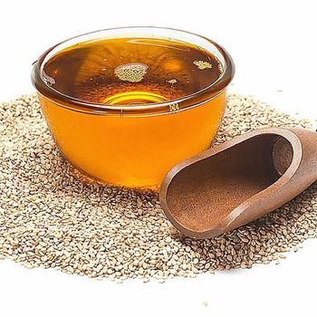 Hulled Sesame Seeds Premium Export-Quality Hulled Sesame Seeds Carefully Processed and Cleaned for International Food Production, Bakery Applications, Tahini Manufacturing, Cooking Oil Extraction, and Wholesale Distribution in Large Commercial Quantities  Unhulled Sesame Seeds Natural Export-Grade Unhulled Sesame Seeds Rich in Nutrients and Suitable for Oil Processing, Animal Feed Production, Health Food Manufacturing, Traditional Food Applications, and Bulk International Commodity Trade - Nedvixs Company Limited - Kenya