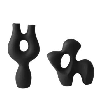 Nordic Creative Design Home Decoration Crafts Decoration Black Resin Decorative Vase - Shenzhen Carol Mendisi House Accessories Co. Ltd. - China