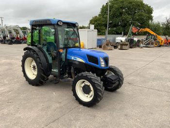 New Holland T4030F Narrow Super Steer Tractor (ST26800) - EcoRoma GmbH - Germany