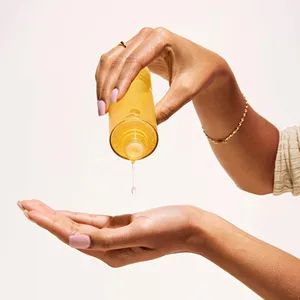 Customize Face Whitening Turmeric Oil Control Facial Toner - Guangzhou Shiruoni Cosmetics Co., Ltd. - China