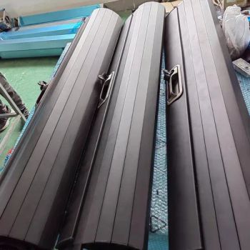 Modern Techniques 4X4 Accessories Aluminum Retractable Roller Tonneau Cover with Two Lock for Toyota Hilux Ford Range F150 Dmax - JIANGSU PINGWEI MATERIAL TECHNOLOGY CO.,LTD - China